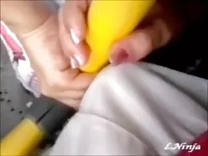 busty MAMA saugt Rie ...
